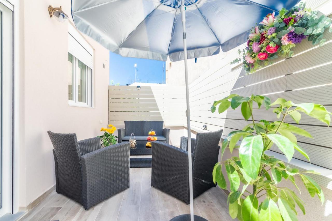 Sophia'S Comfortable Home With A Private Backyard Gazi ภายนอก รูปภาพ