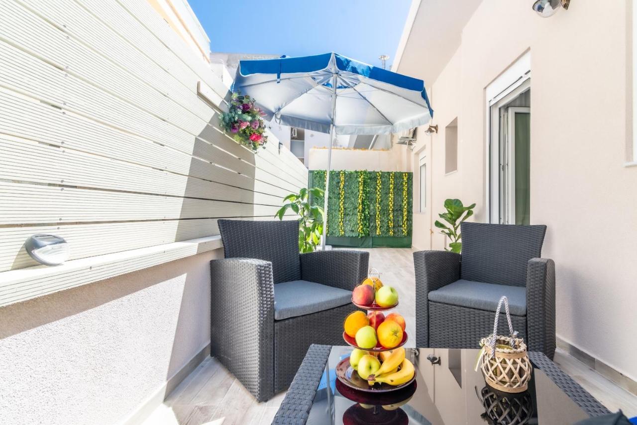 Sophia'S Comfortable Home With A Private Backyard Gazi ภายนอก รูปภาพ