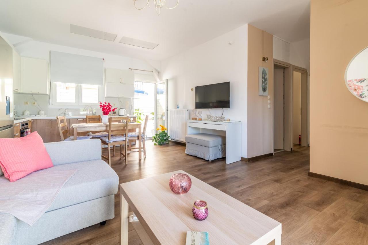 Sophia'S Comfortable Home With A Private Backyard Gazi ภายนอก รูปภาพ